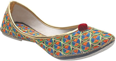 

Port Ladies Punjabi Jutis For Women(Multicolor