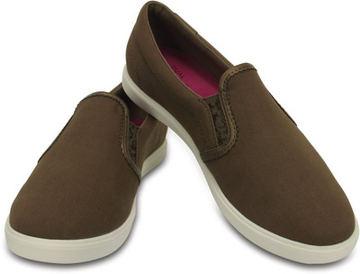 

Crocs Casuals For Women(Blue