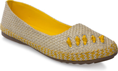 

Nayra Creations Bellies For Women(Yellow