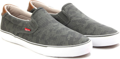 

Levi's Justin slip on Men Canvas Shoes For Men(Grey), Dark khaki