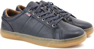 Arrow Sneakers