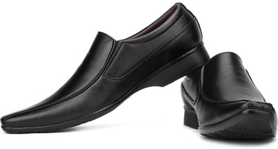 

Vulcan Knight Slip On Shoes For Men(Black)