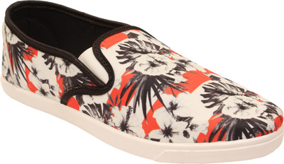

Frestol Casuals For Women(Multicolor), Red