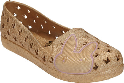 

Zachho Latest Fashion Loafers For Women(Brown