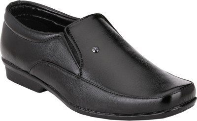 

Resto Slip On Shoes For Men(Black