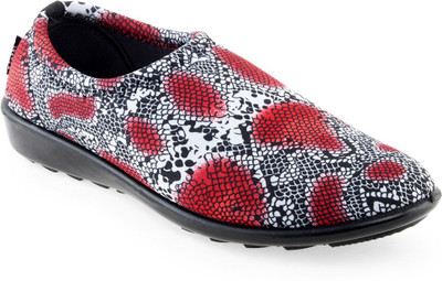 

Lancer Casuals For Women(Red