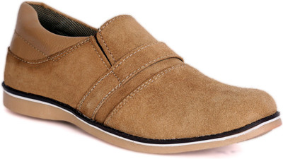 

Braavosi Lite Casuals For Men(Grey), Tan