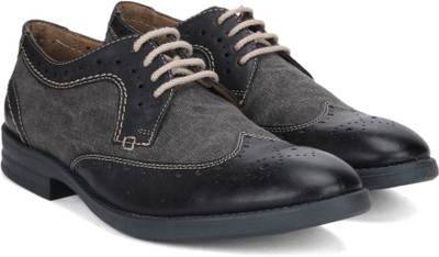 Clarks Lace up