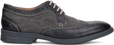 Clarks Lace up
