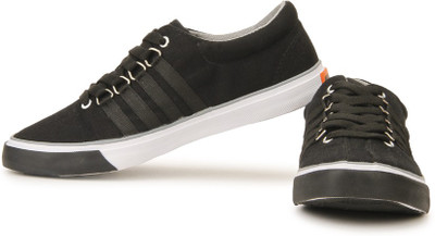 

Sparx Canvas Shoes For Men(Black