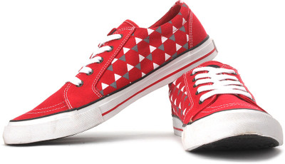 

Sparx SM-89 Canvas Sneakers For Men(White, Red