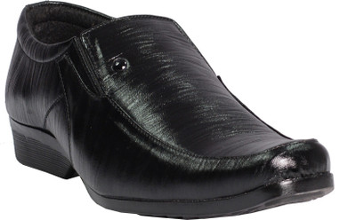 

DK Shoes Slip On For Men(Black, 01;black