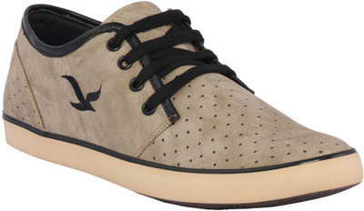

Knight Ace Premium Casual Shoes For Men(Beige), Black