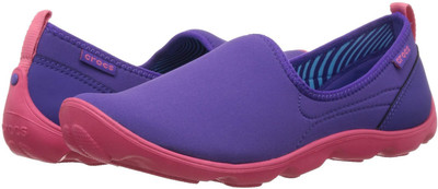 

Crocs Casual Shoes For Women(Purple), Ultraviolet
