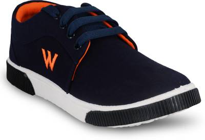 Navchetan Sneakers