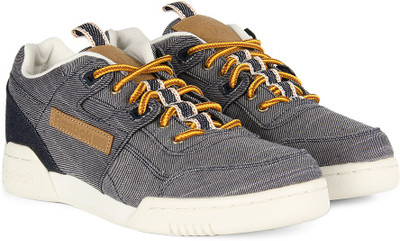 

REEBOK WORKOUT PLUS DP Men Sneakers For Men(Grey, Night navy/chalk