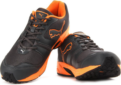Puma Strike Fashion II DP Men Running Shoes For Men(Grey, Orange), Dark shadow-orange pop