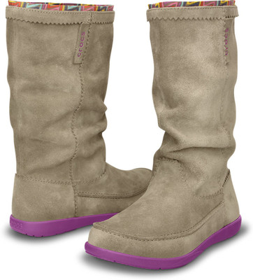 

Crocs Adela Suede Boot W Boots For Women(Brown