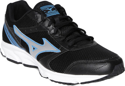 

Mizuno Z611B6, Maximizer 18 Running Shoes For Men(Multicolor), Black::silver::diva blue