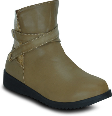

Get Glamr EDNA Boots For Women(Beige