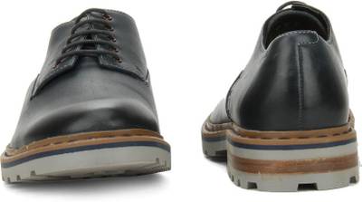 Clarks Lace up