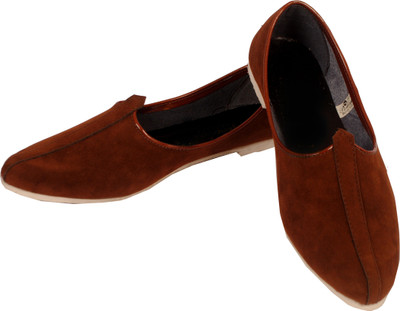 

Goyal Brown Mojaris For Men(Brown)