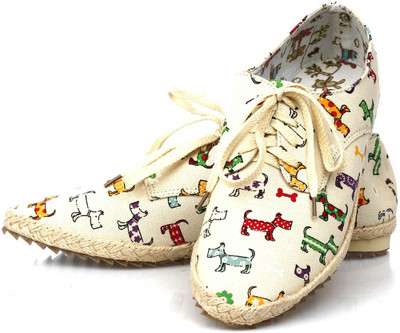 

Vero Couture Dachshund Print Casual Shoes For Women(Multicolor, Multi