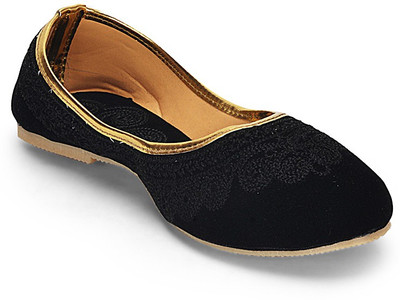

Paduki Ethnic Jutis For Women(Black