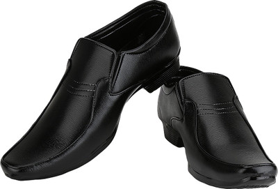 

Footista Slip On For Men(Black