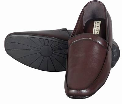 Adamis MG4 BLACK Slip On