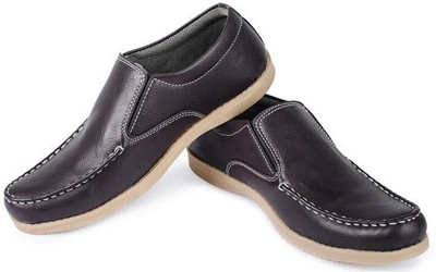 

Footista Thready Casual Shoes For Men(Brown