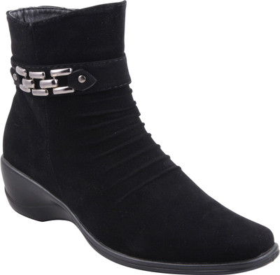 Adorn Active And Cool Boots For Women(Black