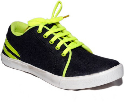 

Rocozo RZ Canvas Casuals For Men(Black, Green