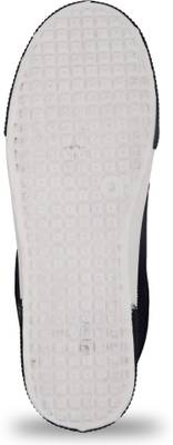 Navchetan Sneakers