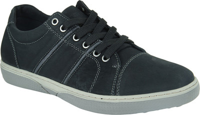 

Numero Uno Casual Shoes For Men(Black)