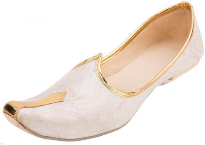 

Footrendz Sparkling Jutis For Men(White)