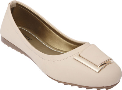 

Alesso Bellies For Women(Beige), Cream