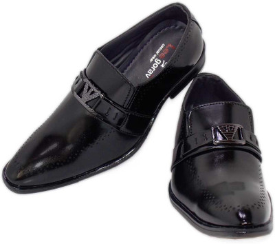 Lee Gorav Boys, Black