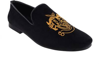 Fashion67 Embroidery on Black Velvet Slip-on Slip On