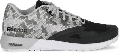 Reebok CLSHX RUNNER GP Men Sneakers