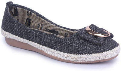 

Sindhi Footwear Bellies Bellies For Women(Black)