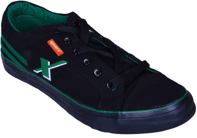 

Sparx Sneakers For Men(Black, Green