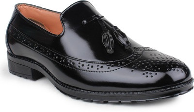 

Jynx ENZO Slip On For Men(Black