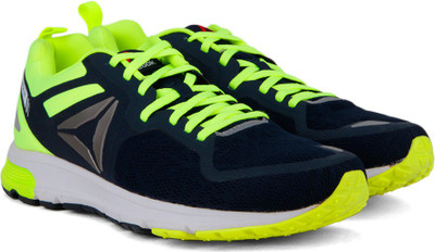 reebok distance 2.0