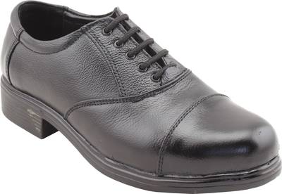 Tycoon Lace Up