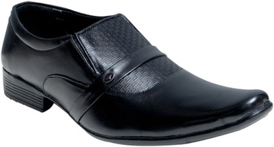 

Oora Black Slip On Shoes For Men(Black