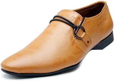Baaj Slip On