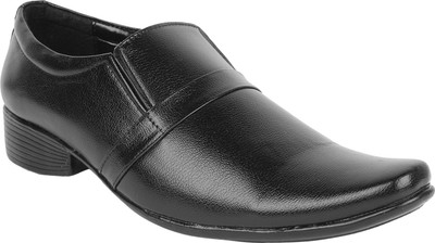 

Aero Corporate Edition Slip On For Men(Black
