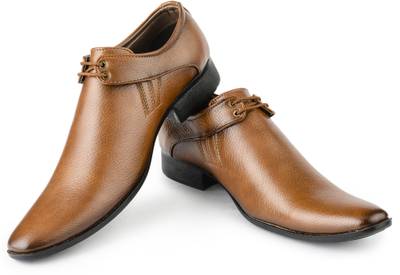 Baaj Lace Up