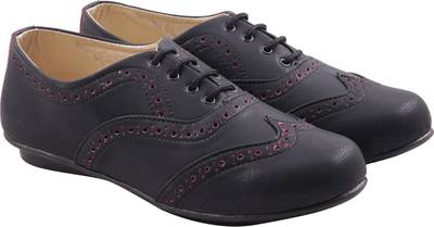 Adorn Stylish and Elegant Lace Up Shoes